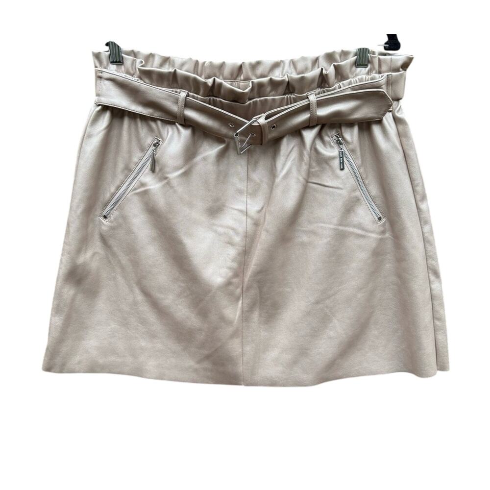 NWT New Marc New York Womens Large Rough Edge Silver Metallic Mini Skirt w Belt